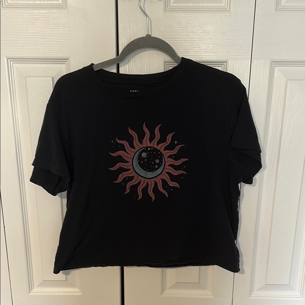 American Eagle Sun and Moon Crop T-shirt